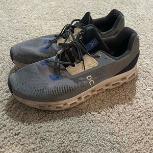 On Cloud shoes size 14